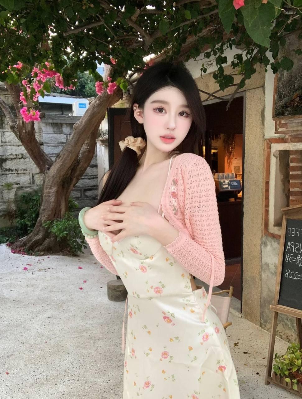 九眼桥畔，一杯茶的静谧时光